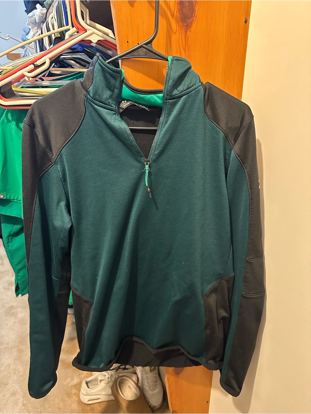 Under Armour Men's Dark Green and Black Quarter-Zip Pullover